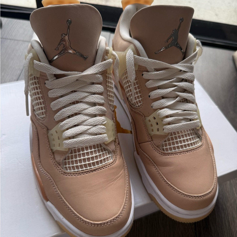 Jordan 4 Retro - Picture 2 of 6